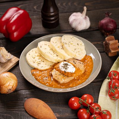 Bravcove maso na paprike, zemlova knedla_109