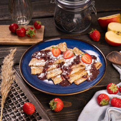 Palacinky s jahodovou naplnou_408