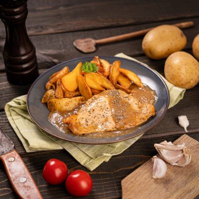 Provensalsky kuraci steak, americke zemiaky_415